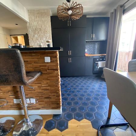 Appartement Cocooning, Design, Confort & Balcon Сен Дени Екстериор снимка